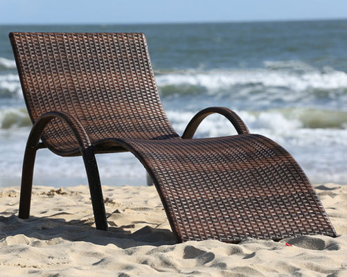 CE BSCI S Shape Stylish Practical Outdoor Sun Lounger Villa Courtyard Pool Garden