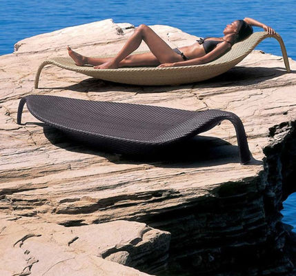 190x45x64cm Sun Loungers Chaise Weaving Vine Lying Chair Courtyard Party Sunbed